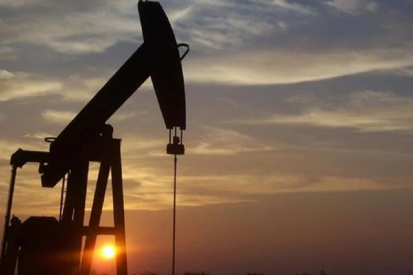 Cezayir bir petrol rezervi daha keşfettiğini açıkladı