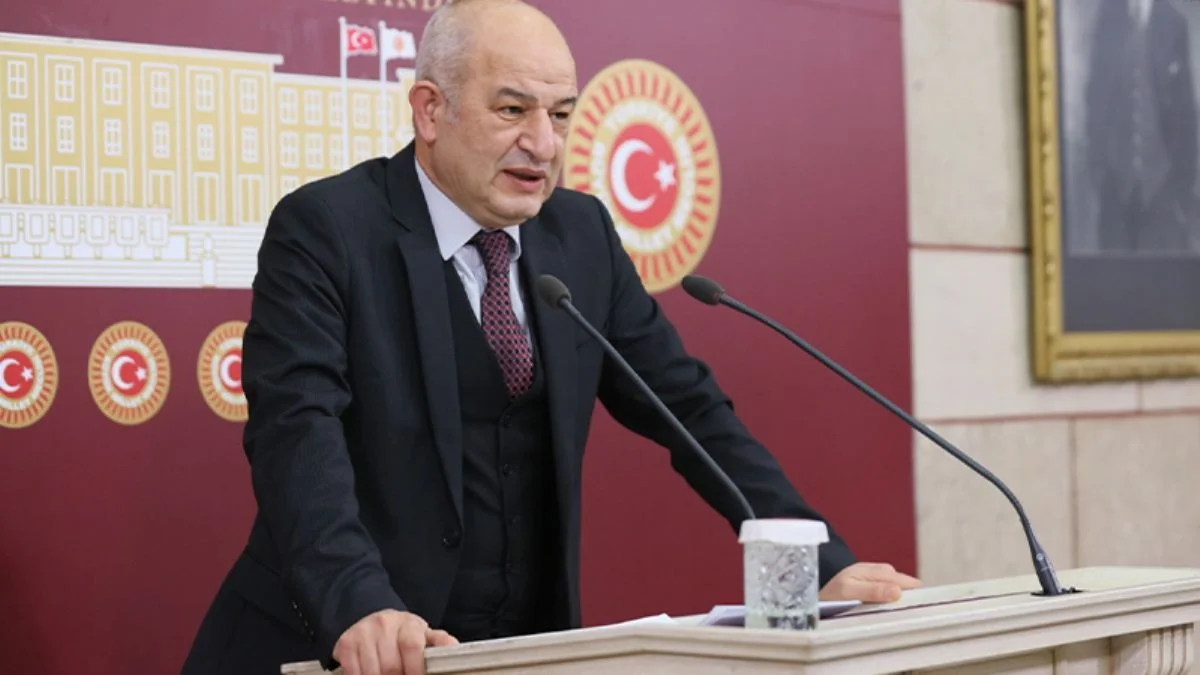 CHP Milletvekili Ali Fazıl Kasap: '28-30 bin lira maaş alan hiçbir hekim yok'