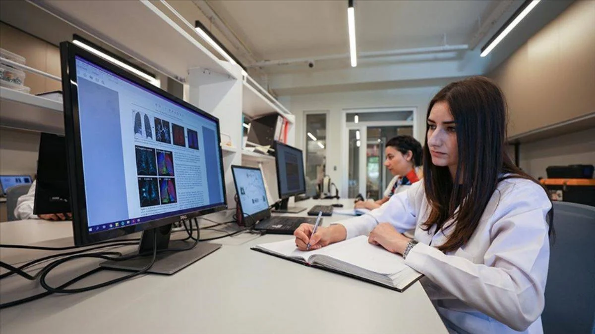 COVID-19 Ege Üniversitesi'nde geliştirilen bilgisayarlı tomografiden kaçamayacak!