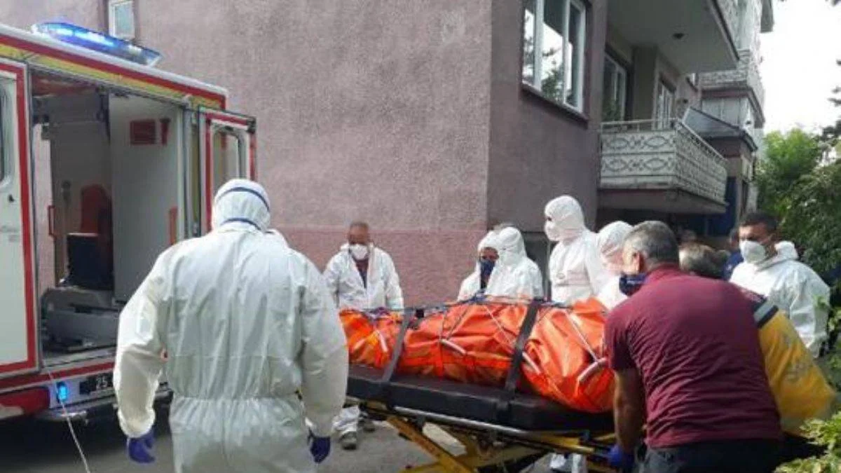 Çürümeye başlayan ceset için 6 saatlik operasyon