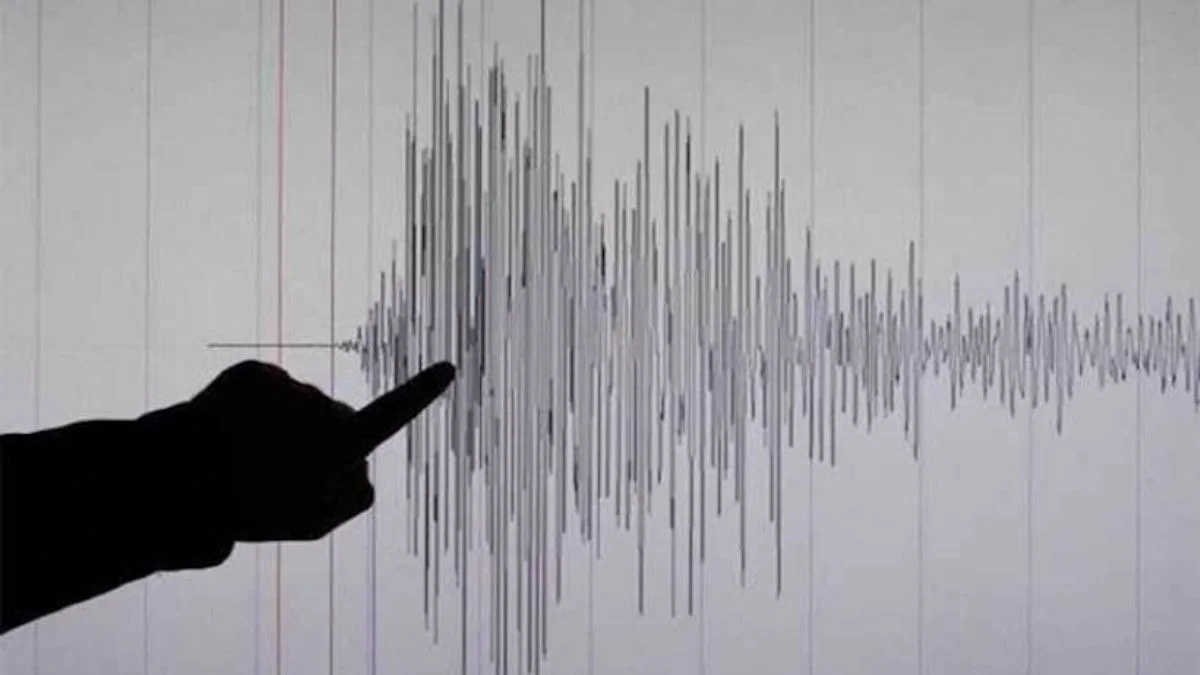 Elazığ'da şiddetli deprem!