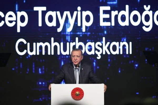 Erdoğan: Toplu iğne üretilemiyordu, şimdi İHA deyince akla Türk SİHA'ları geliyor