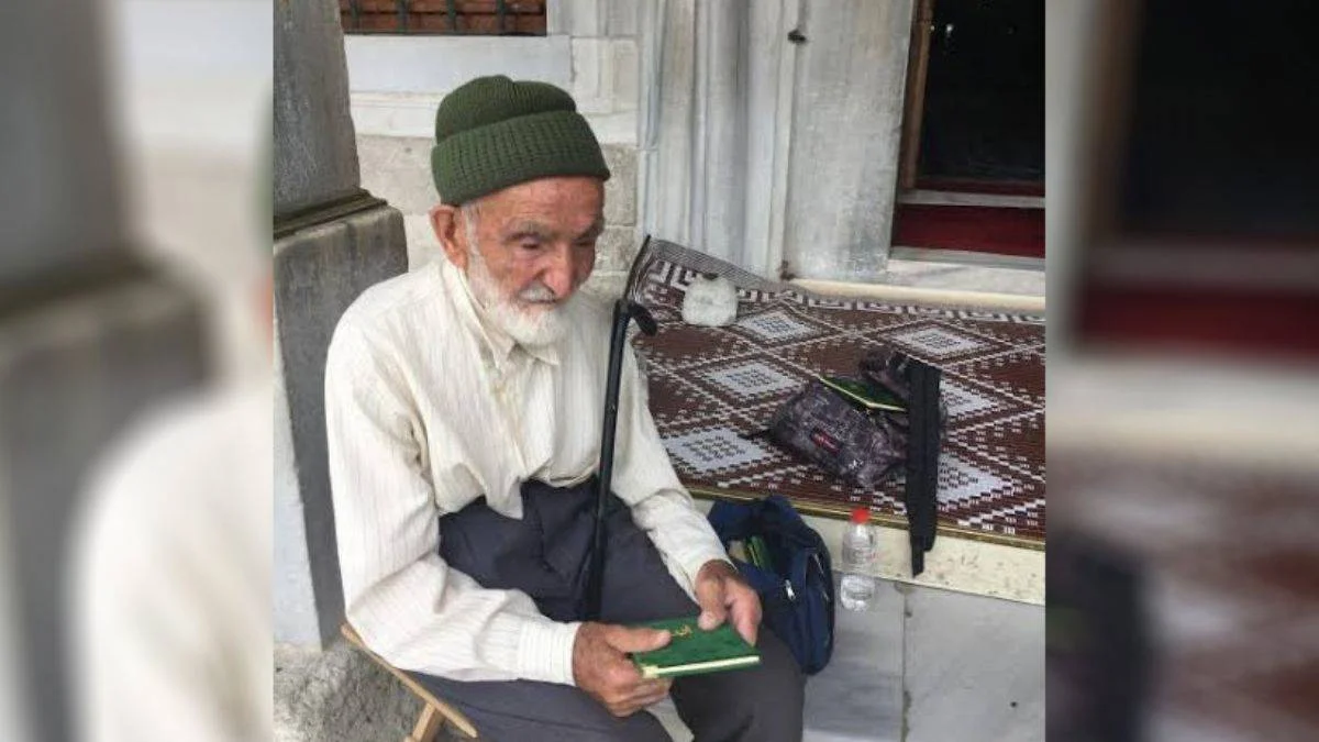 Fatih Camii'nin Mustafa Amcası bugün Hakk'a uğurlanıyor