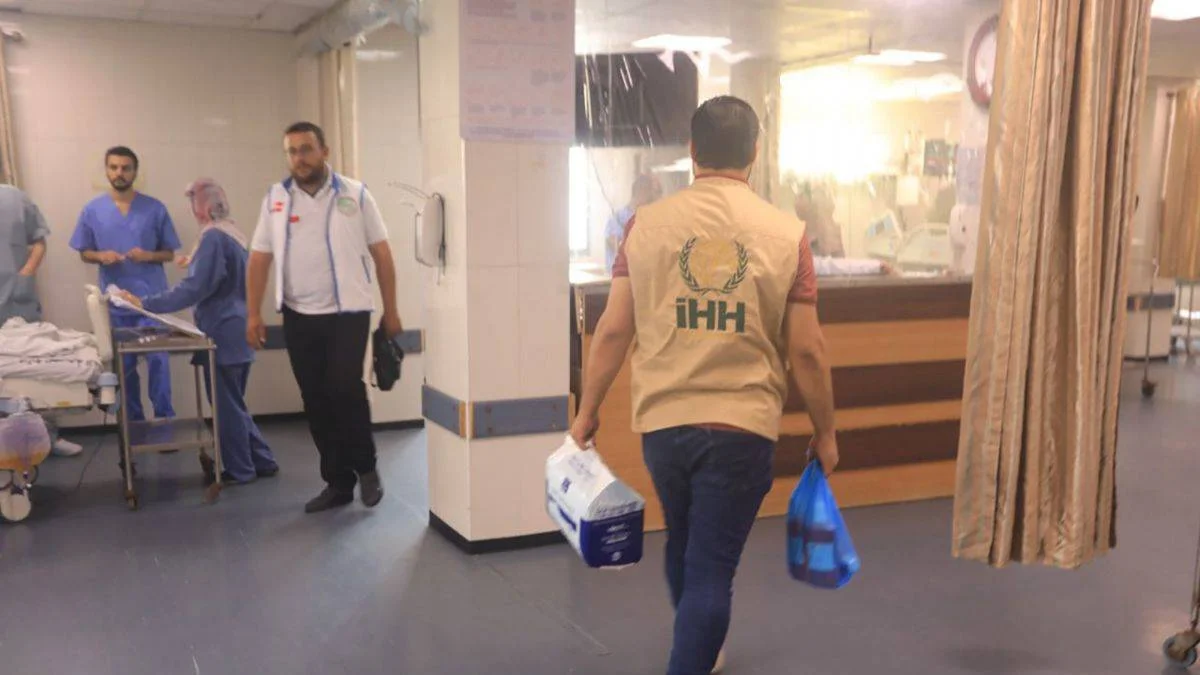 İHH'dan Gazze'ye yardım