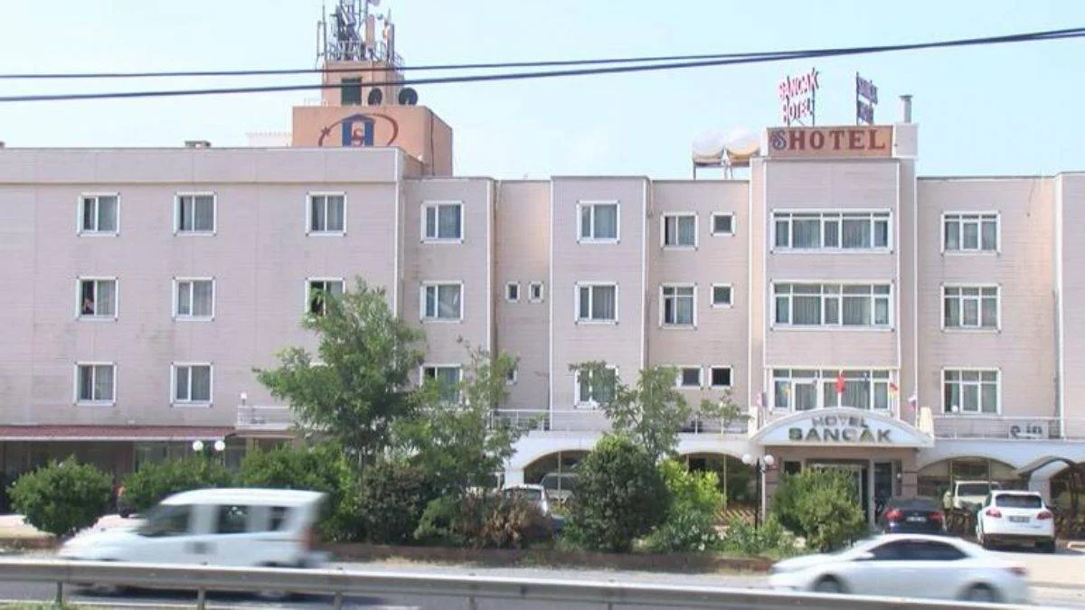 İş insanı otel odasında ölü bulundu