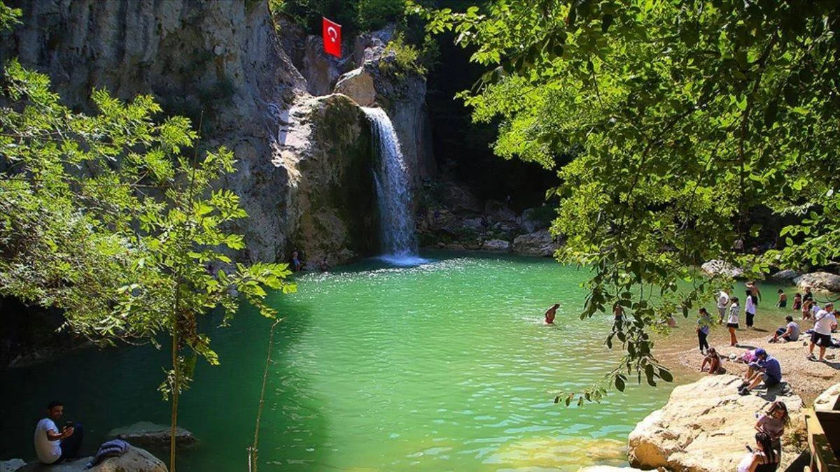 Kastamonu'nun 'saklı güzelliği' Ilıca Şelalesi