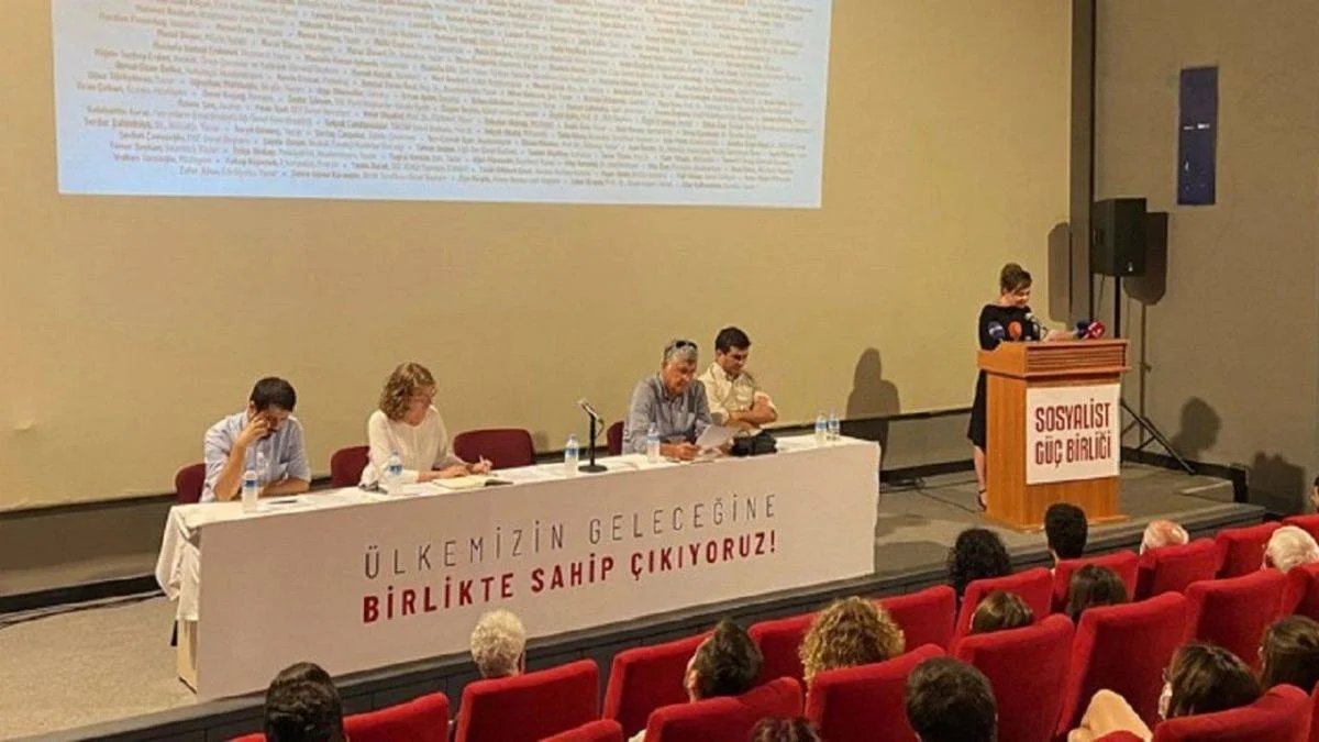 Konu seçimler olunca TKP bölünen parçalarıyla birleşti
