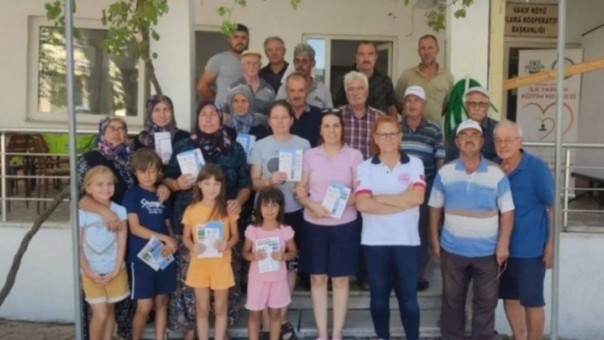 Köy köy gezerek ilk yardımı anlatıyorlar