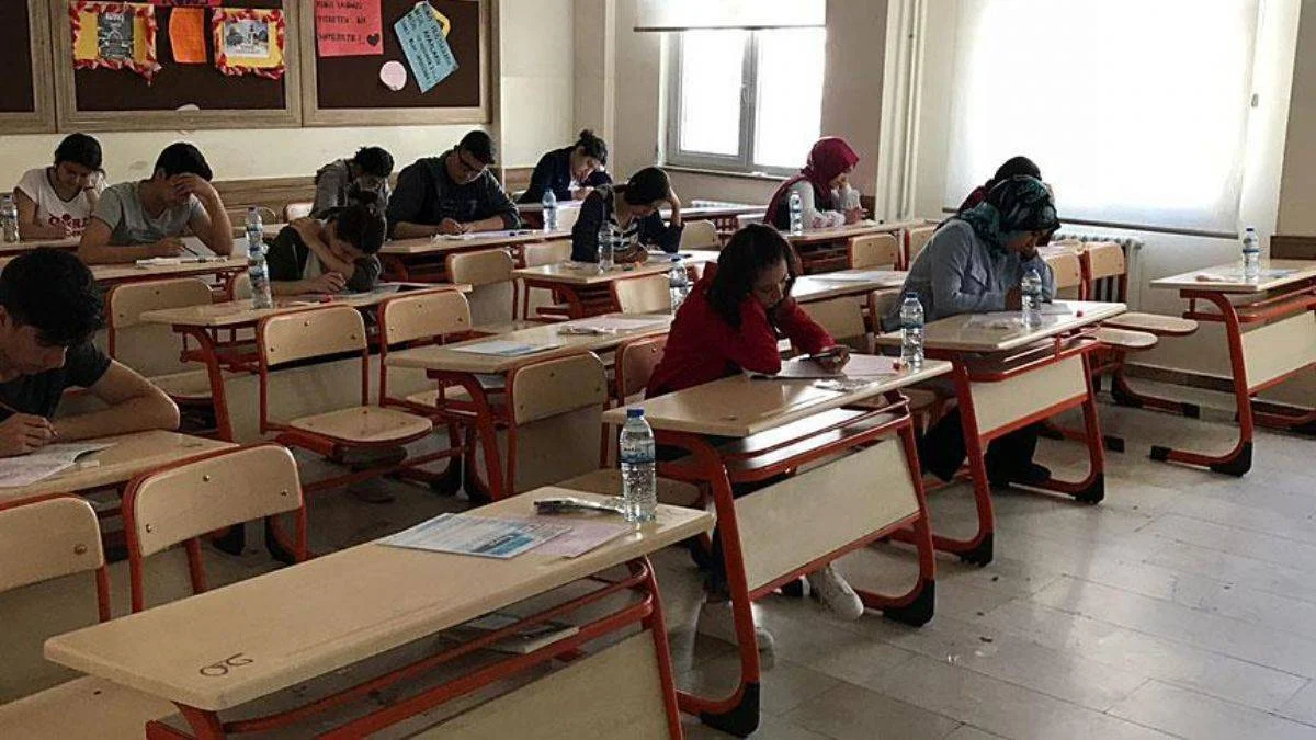 KPSS soruşturması: Türkçe sorularında şifreleme mi vardı?