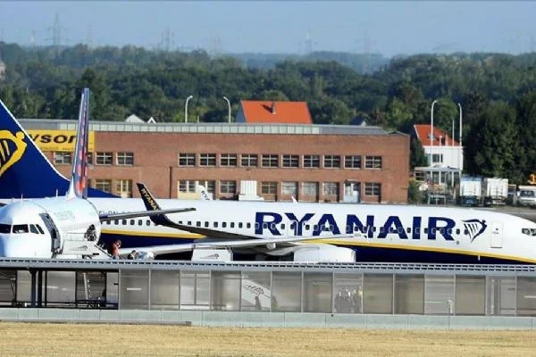 Macaristan'dan İrlandalı hava yolu şirketine para cezası