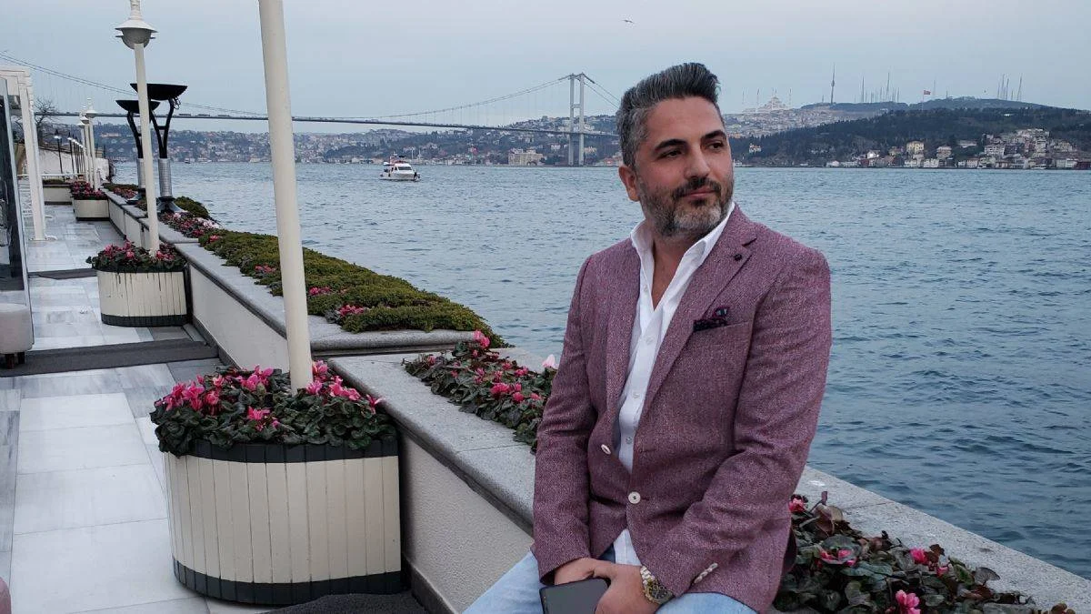 Ramazan Efe Kimdir?