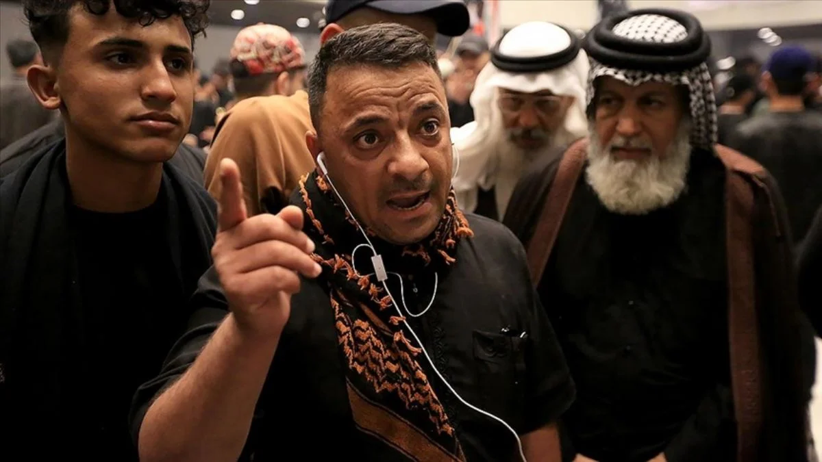 Sadr'ı 'Irak'ın mutlak hakimi' ilan ettiler! Sadrcılar ne istiyor?