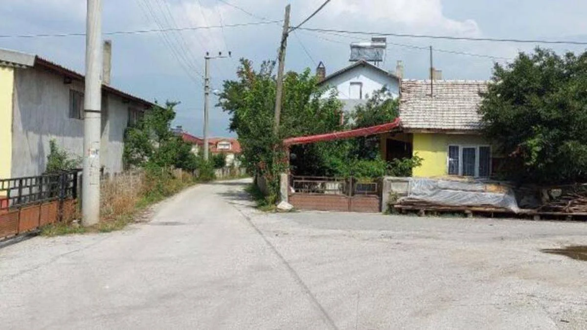 Suyu zehirli çıkan köylerini terk ettiler