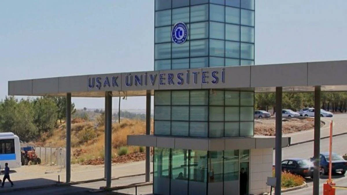 Tıp Fakültesi'nde doktor adaylarını eğitecek hoca kalmadı!