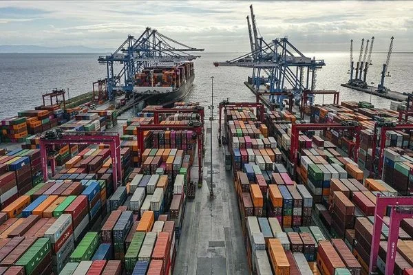Türk mühendislerin geliştirdiği silahlar 80'den fazla ülkeye ihraç ediliyor