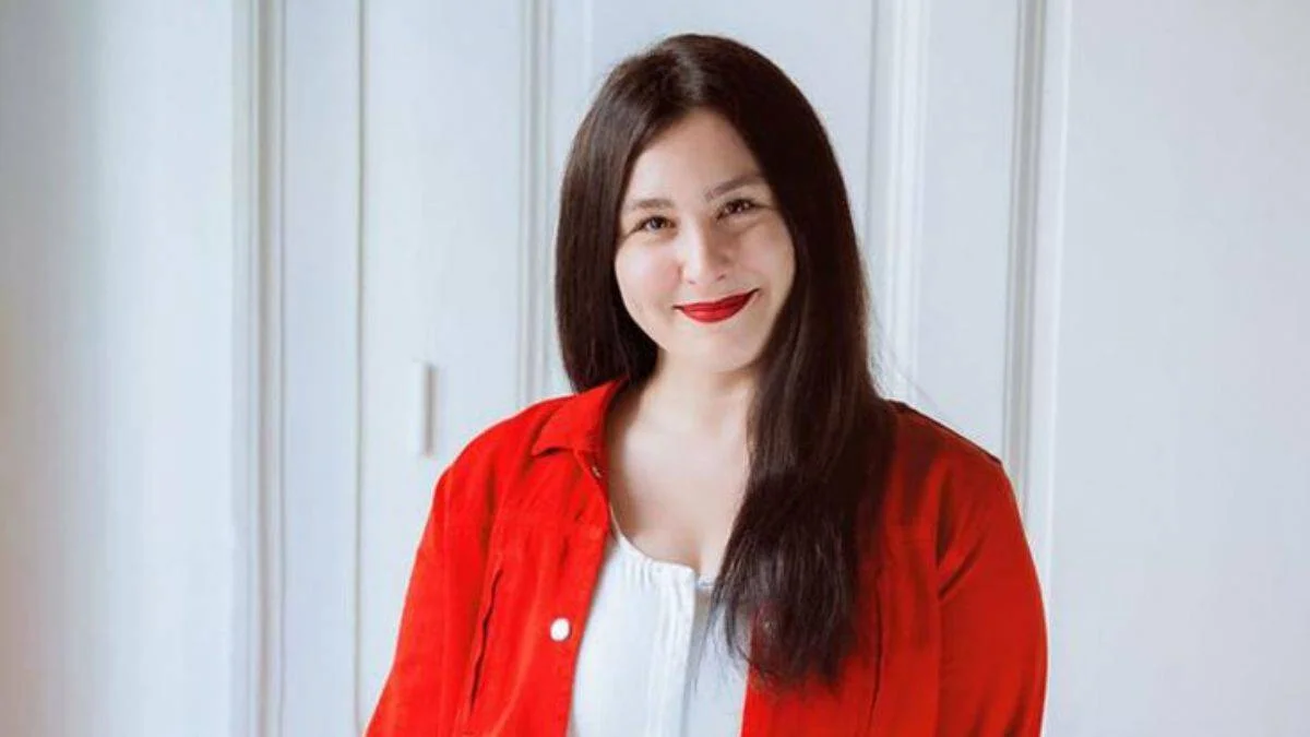 Yasemin Sakallıoğlu Kimdir, Nerelidir? Yasemin Sakallıoğlu Yer Aldığı Dizi Ve Filmler Neler?