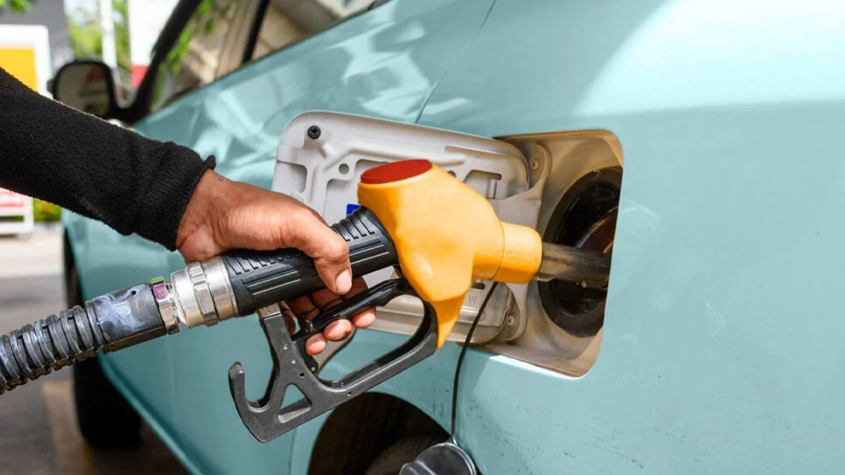 7 Eylül (bu akşam) benzine indirim geldi mi? Bu gece benzine indirim var mı? 7-8 Eylül benzine indirim yapılacak mı?