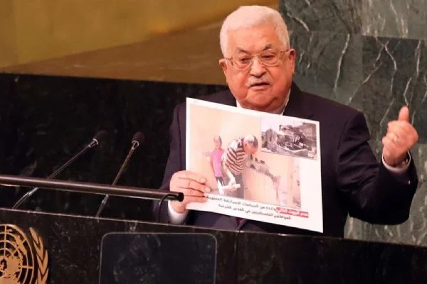 Abbas: İsrail iki devletli çözümü yok etmeye çalışıyor
