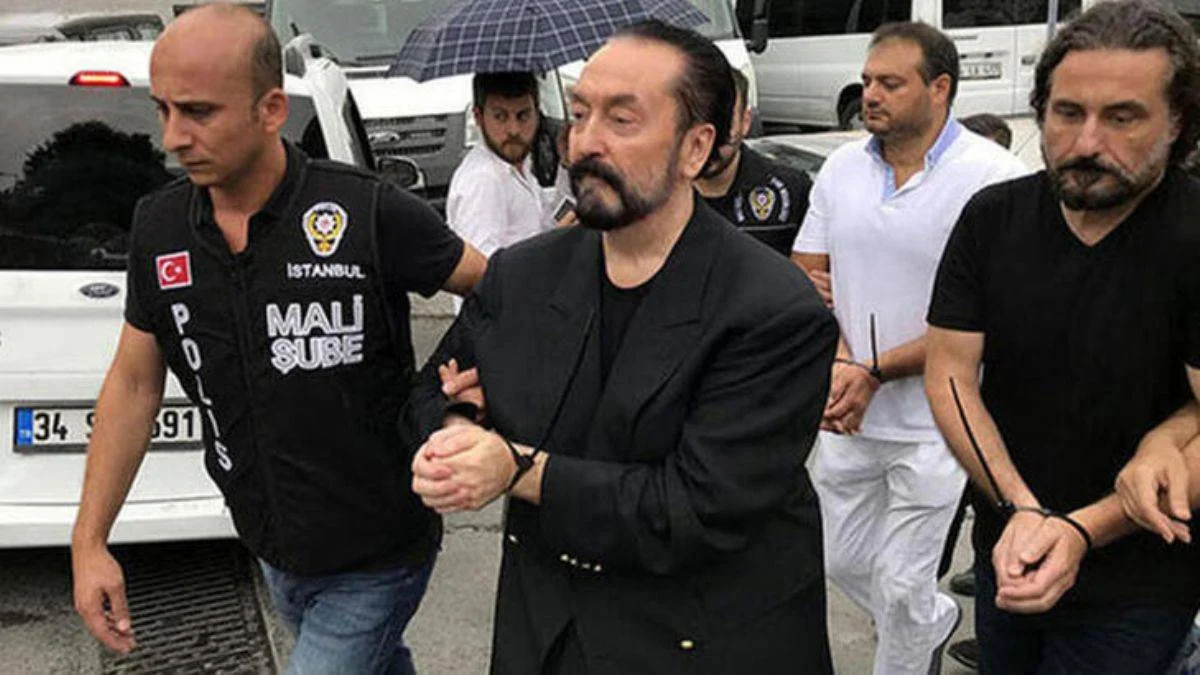 Adnan Oktar davasında ara karar açıklandı
