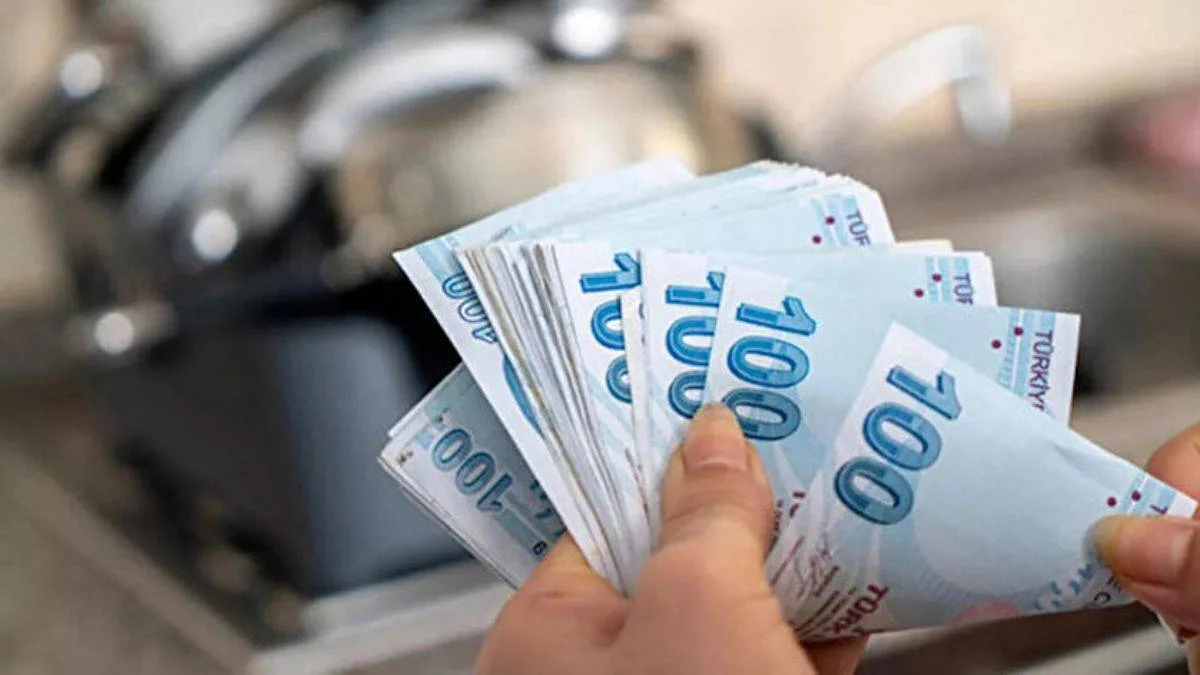 Asgari ücret zammı ne kadar olacak? 2023 asgari ücret tahmini ne kadar?