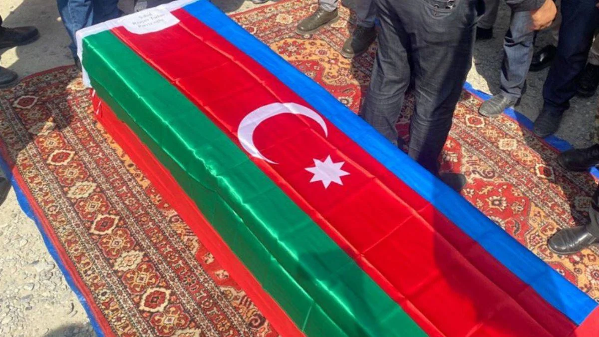Azerbaycan duyurdu: ''71 askerimiz şehit oldu''