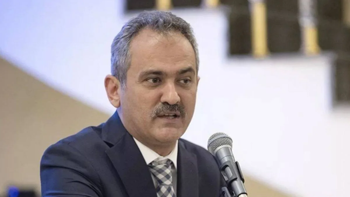 Bakan Özer'den öğretmenlere indirim müjdesi