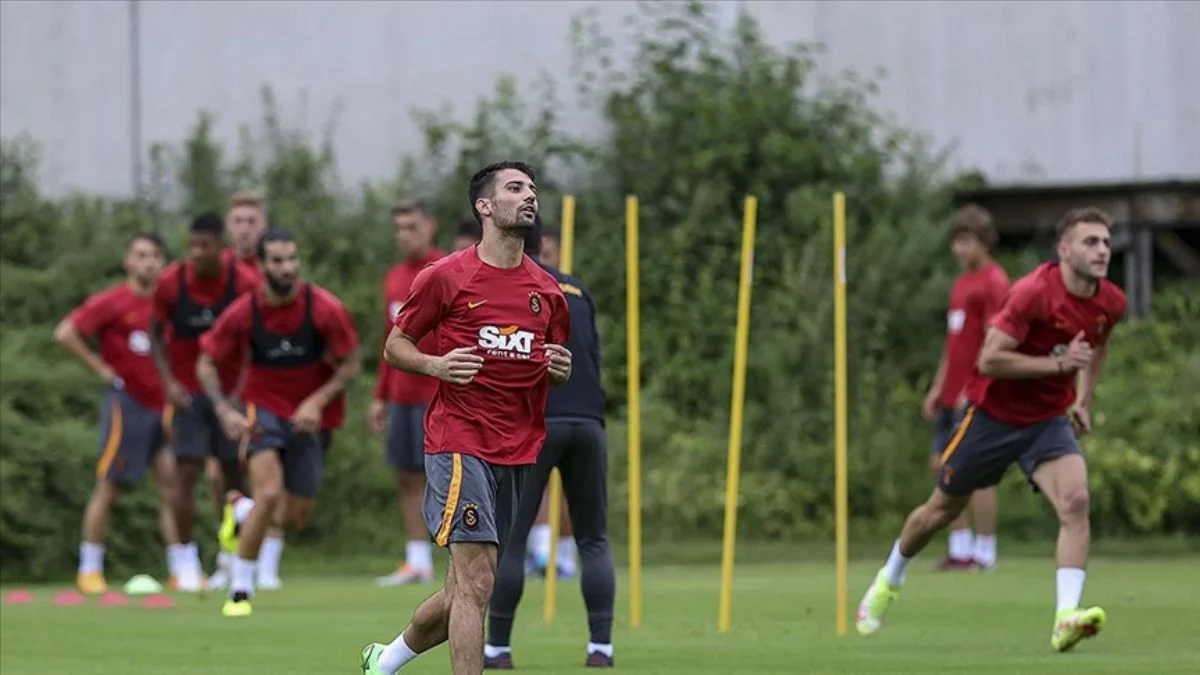 Dünya basını Galatasaray'ın transferlerini konuşuyor