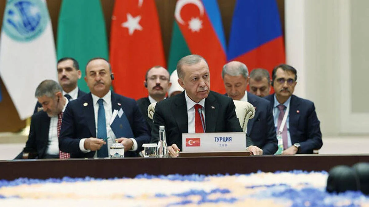 Erdoğan: Dünyanın en cömert ülkesi unvanını taşımanın gururunu yaşıyoruz