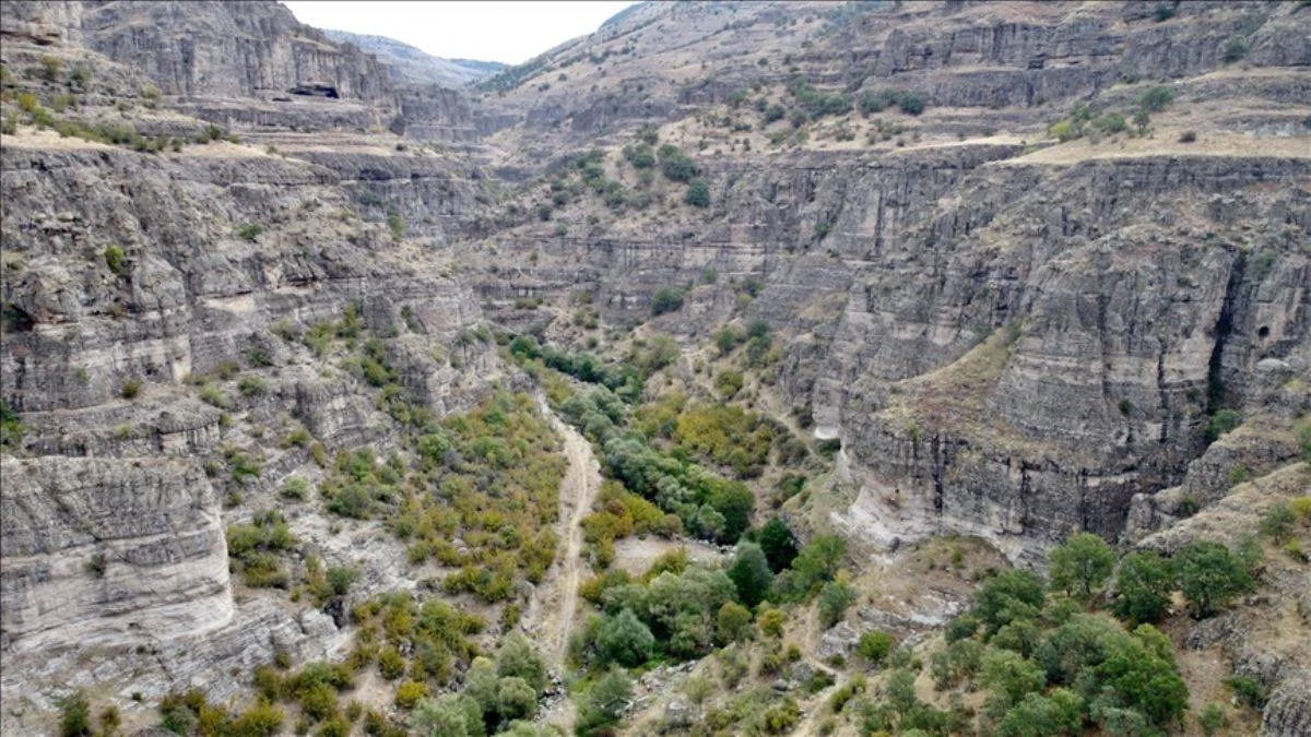 Guz Deresi Kanyonu'nda yürüyüş yolu yapılacak