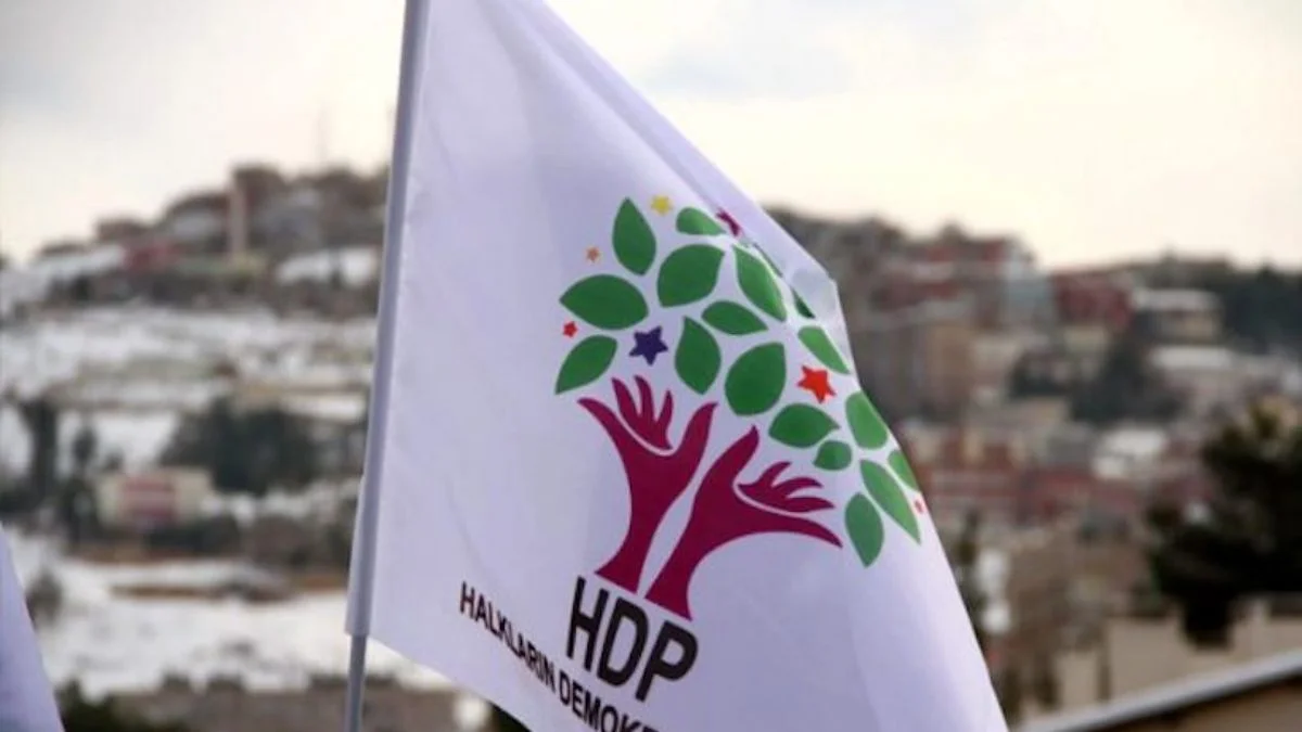 HDP'den Akşener'e yanıt: Zaten senin olduğun masaya gelmeyiz