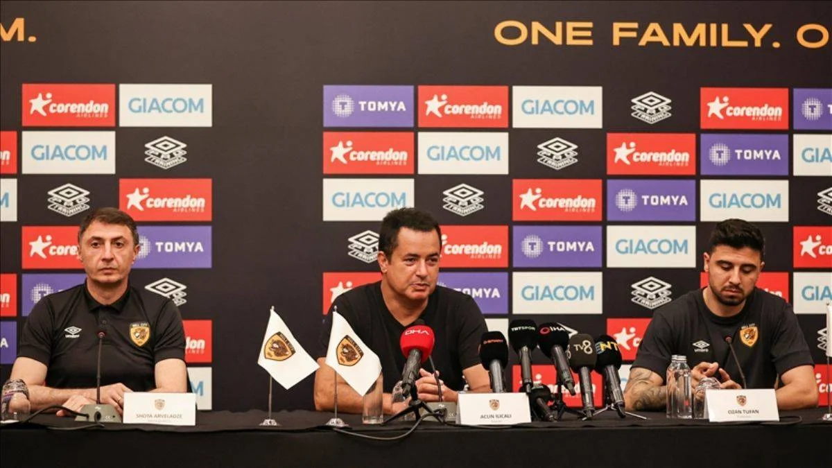 Hull City'de Şota ile yollar ayrıldı