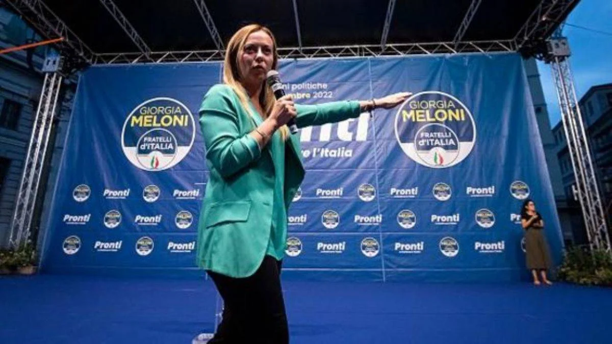 İtalya'da faşizm rüzgarları! Giorgia Meloni iktidara yürüyor