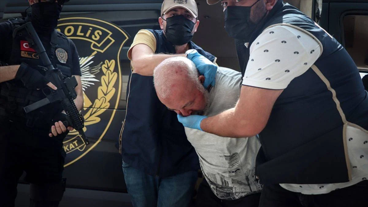 İzmir'de yakalanan 3 MLKP üyesi Bursa'ya getirildi
