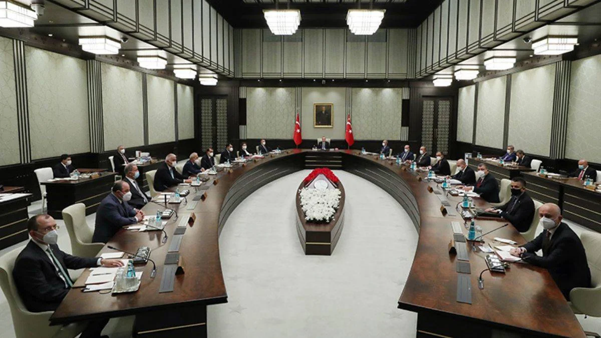 Kabine bugün toplanıyor: Gündemde Yunanistan ve ekonomi var!