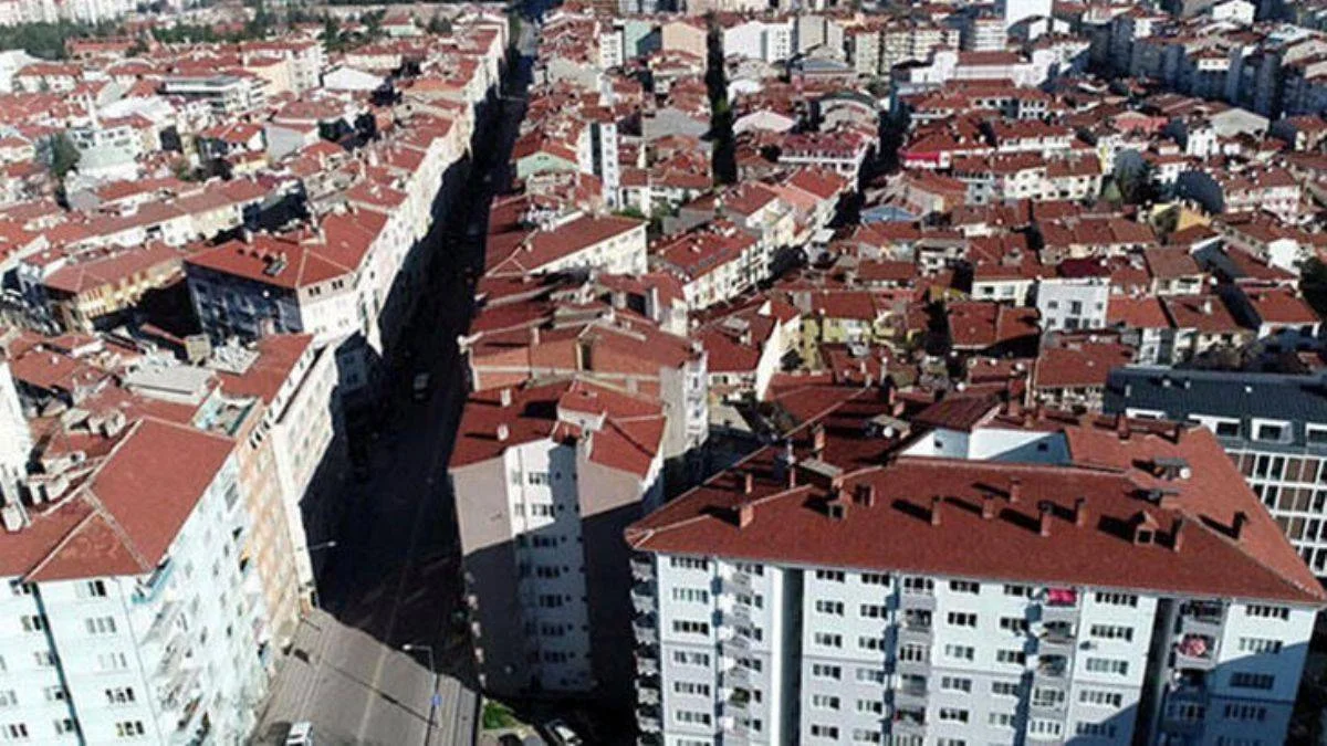 Kiralar artınca küçük ev tutanlar depolara yöneldi
