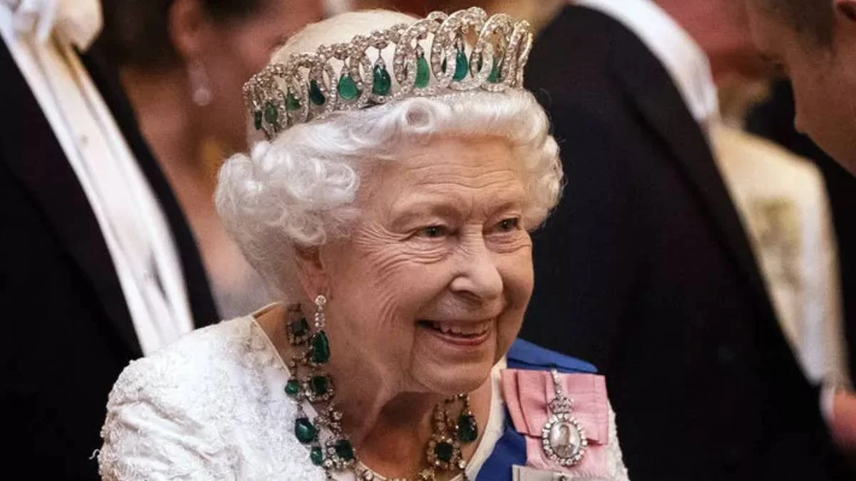 Kraliçe Elizabeth'in cenaze törenine davet edilmeyen üç ülke