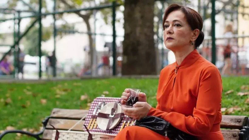 Kusursuz Kiracı 4.bölüm izleme ekranı | Fox TV Kusursuz Kiracı son bölüm (4.bölüm) full izle