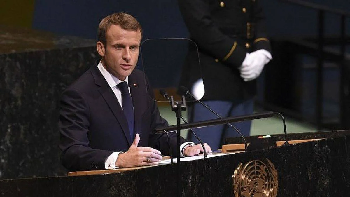 Macron'u kimse 'takmadı'; boş salona konuştu