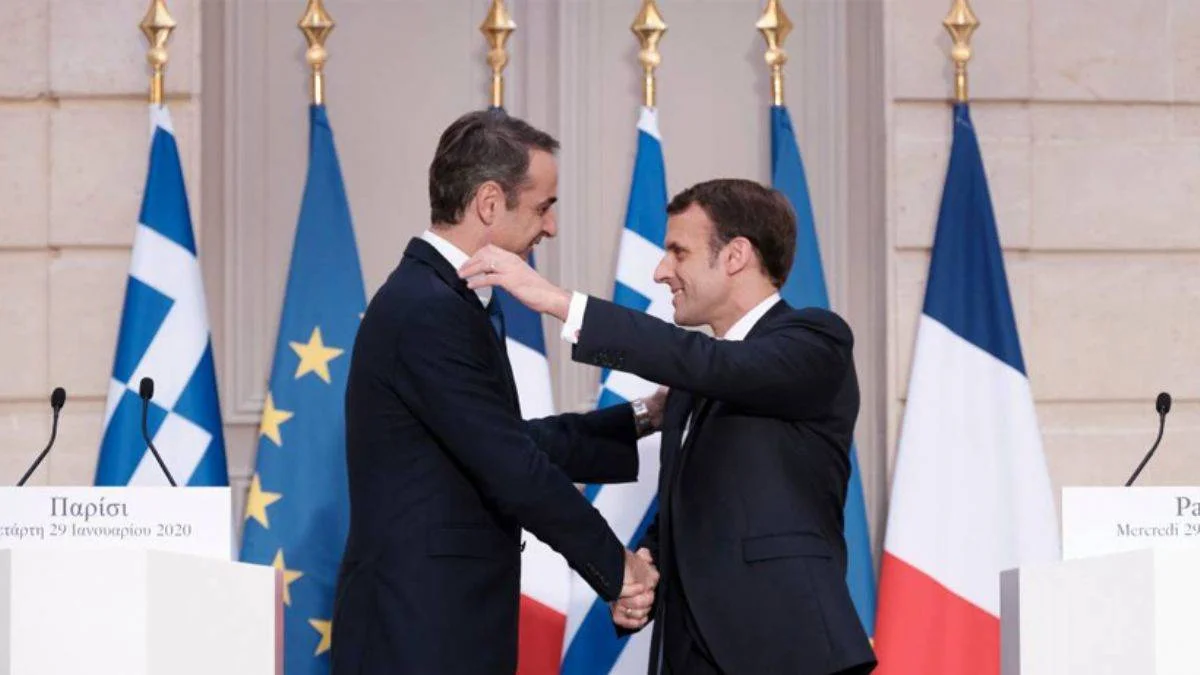 Macron ve Miçotakis buluştu: Türkiye'yi hedef aldılar
