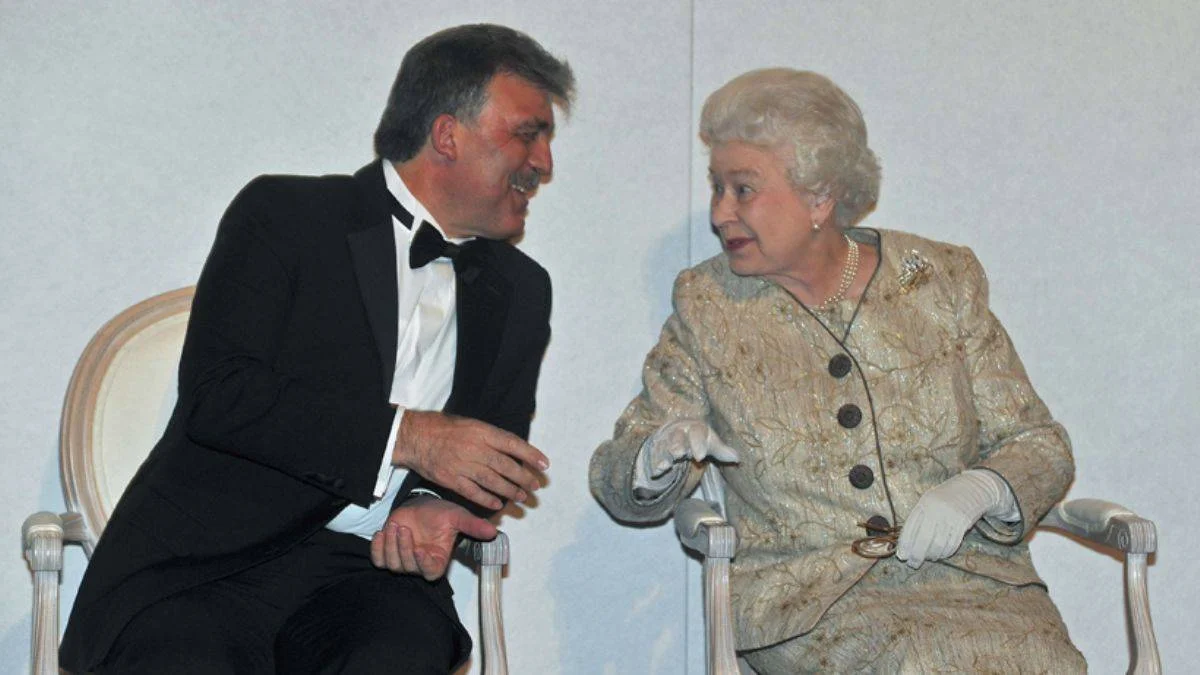 Nihat Genç'ten Kraliçe Elizabeth'in ölümü sonrası Abdullah Gül'e taziye mesajı!
