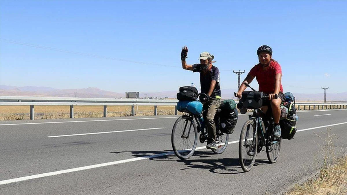 'Ormanlar için yeşil rota': İstanbul'dan Ağrı'ya pedal çevirdiler