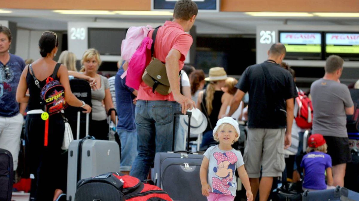 Resmen duyurdular! Rus turistlere sınırları kapatıyorlar