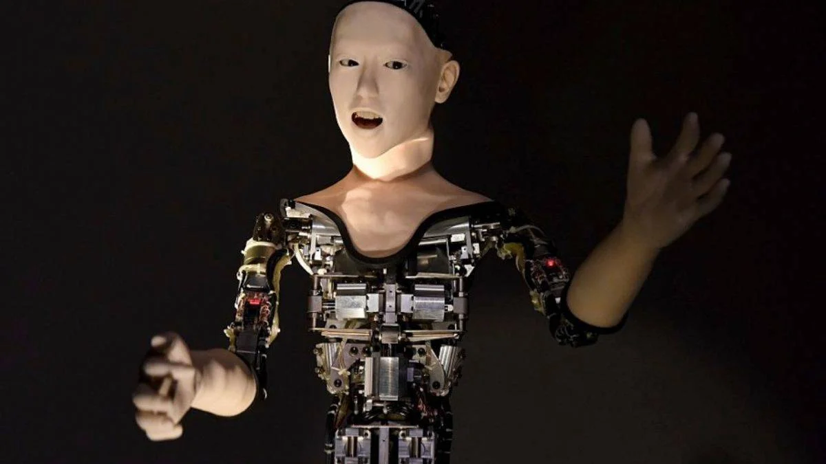 Robotlara doğru zamanda kahkaha öğretimi