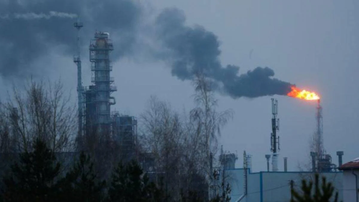 Rusya'nın petrol ve doğal gaz üretimi bu yıl azalacak