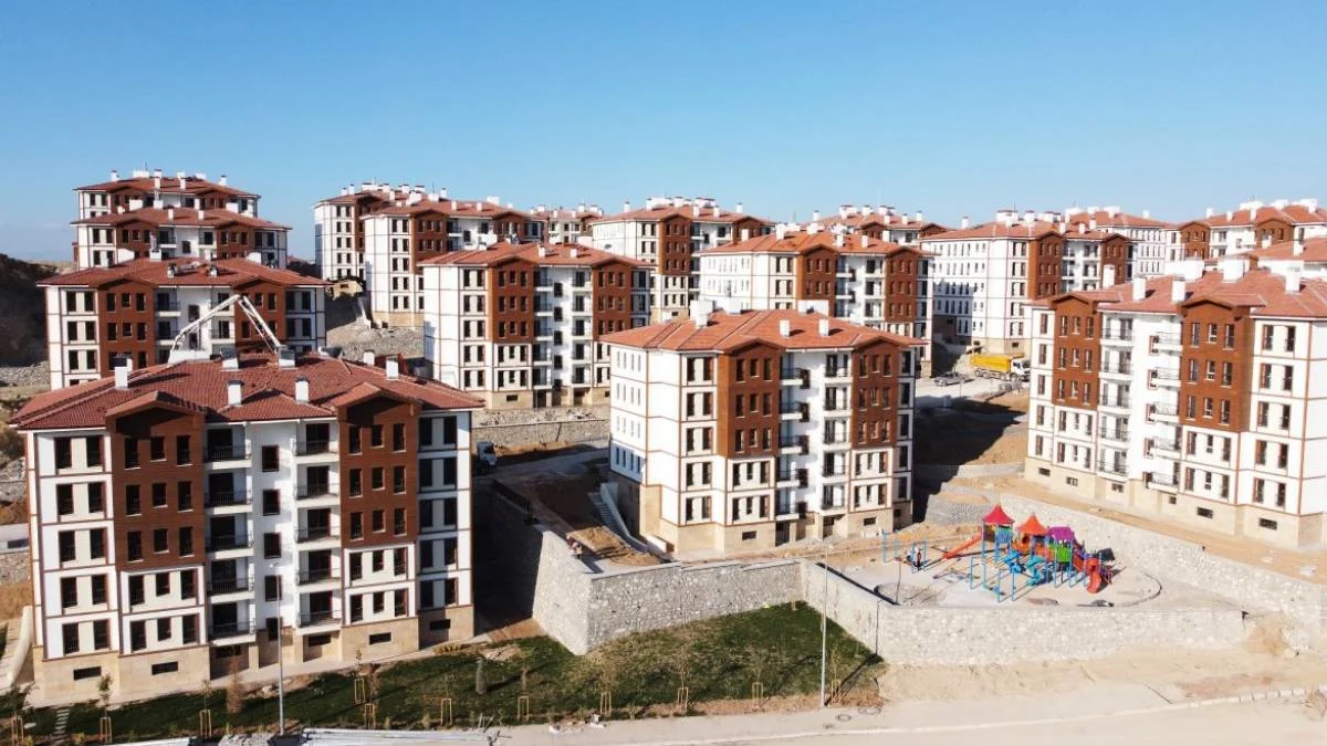 Sosyal konut kazananlar devredebilir mi? Sosyal konutlar satılır mı? Ne zaman, kaç yıl sonra satılabilir?