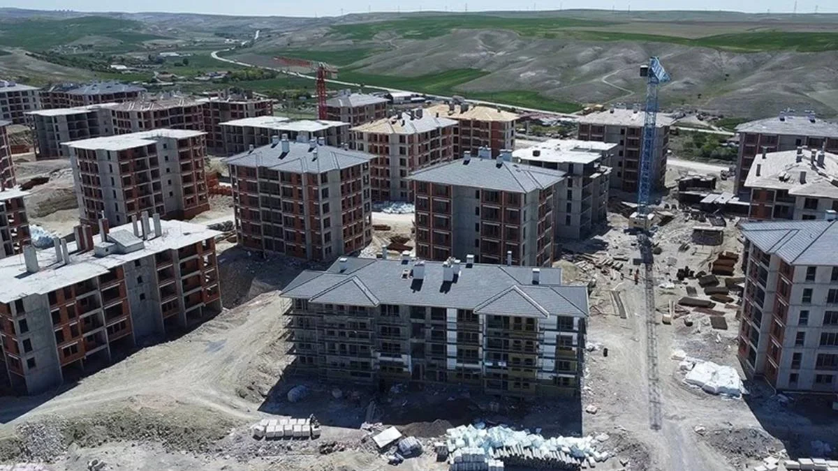 Sosyal konut kurası ne zaman çekilecek? TOKİ 250 bin sosyal konut kurası kazananlar ne zaman belli olacak? TOKİ kura sonuçları e devlet sorgulama ekranı