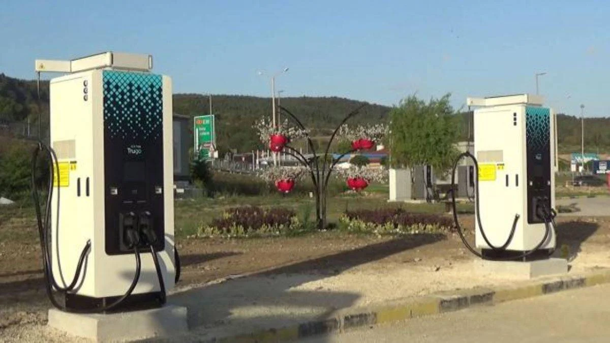 TOGG'un ilk şarj istasyonu Bolu'ya kuruldu