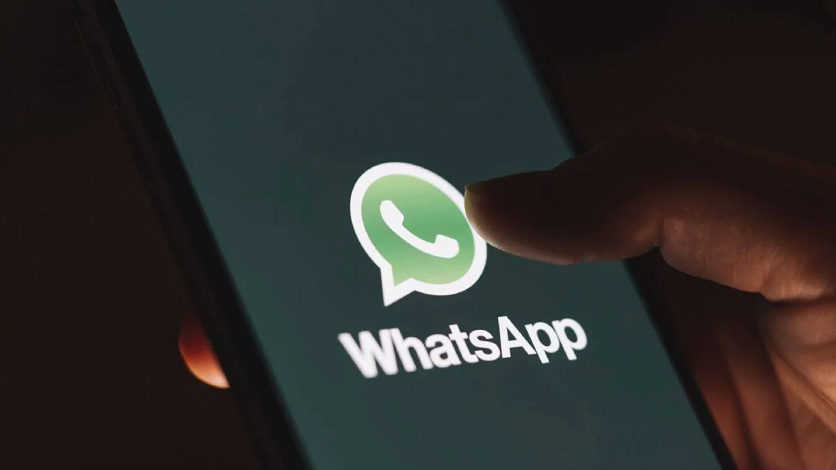 WhatsApp'tan yalnızlar için 'kendine mesaj' özelliği