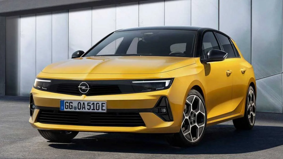 Yeni Opel Astra fiyatı ne kadar? 2022 model Opel Astra kaç para?