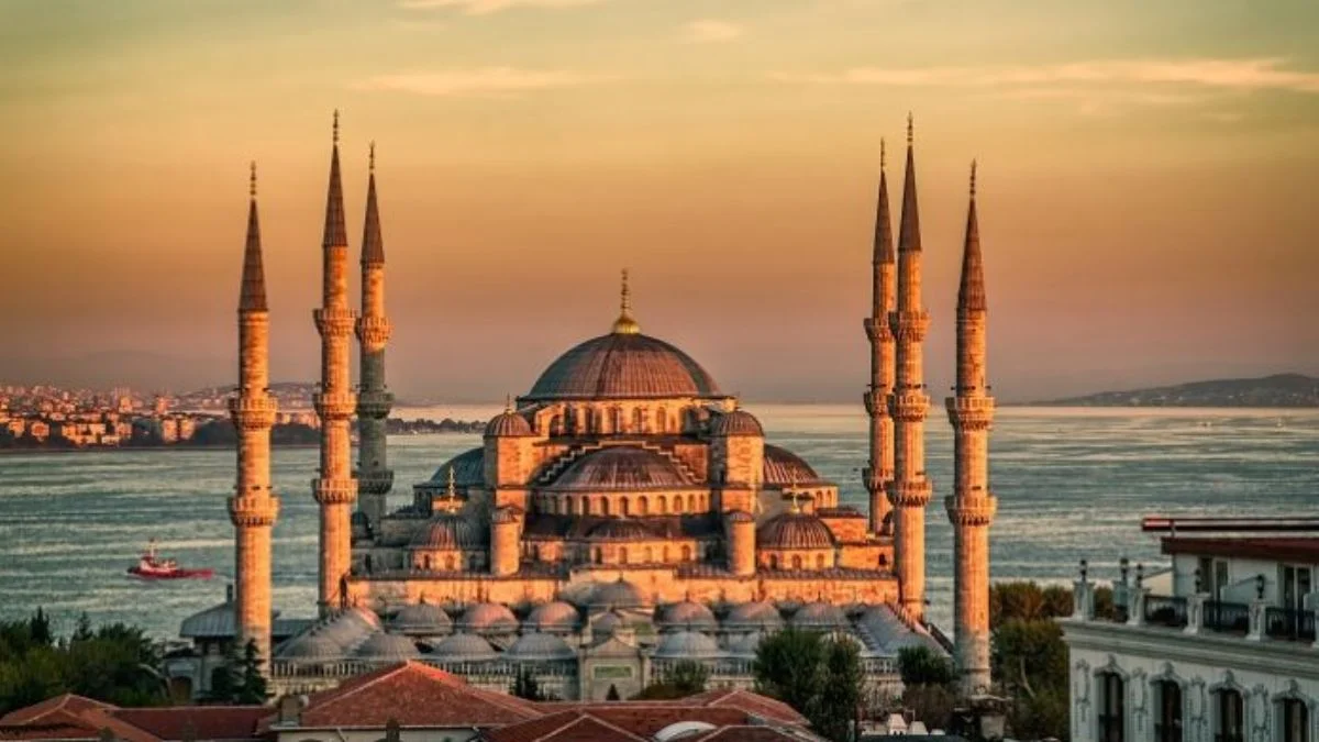 14 Ekim Cuma hutbesi | Cuma Hutbesi: 'Kul ve Kamu Hakkı'